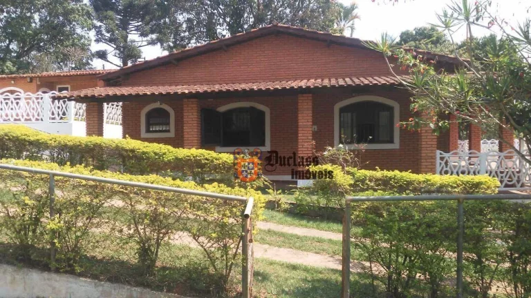 Imagem Chácara com 3 dormitórios à venda, 2040 m² por R$ 1.350.000,00 - Jardim Estância Brasil - Atibaia/SP