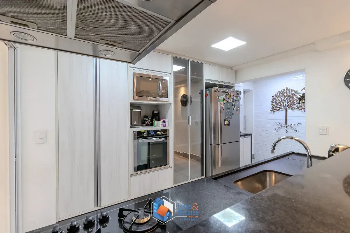 Imagem Apartamento para venda em Santo Amaro com 3 quartos, sendo 1 suíte, 130m²