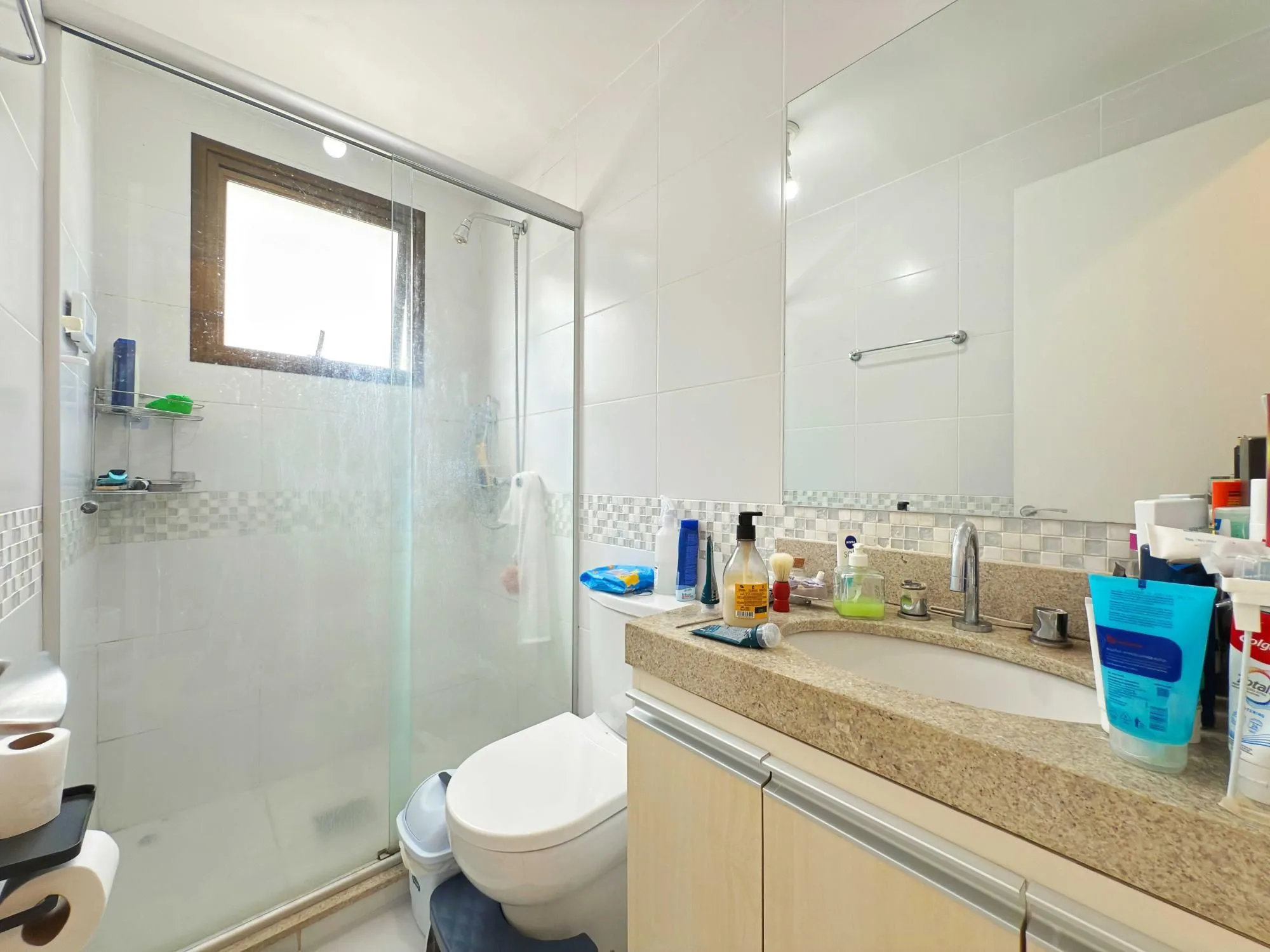 Imagem Lindo apartamento de 2 dormitórios e uma vaga de garagem