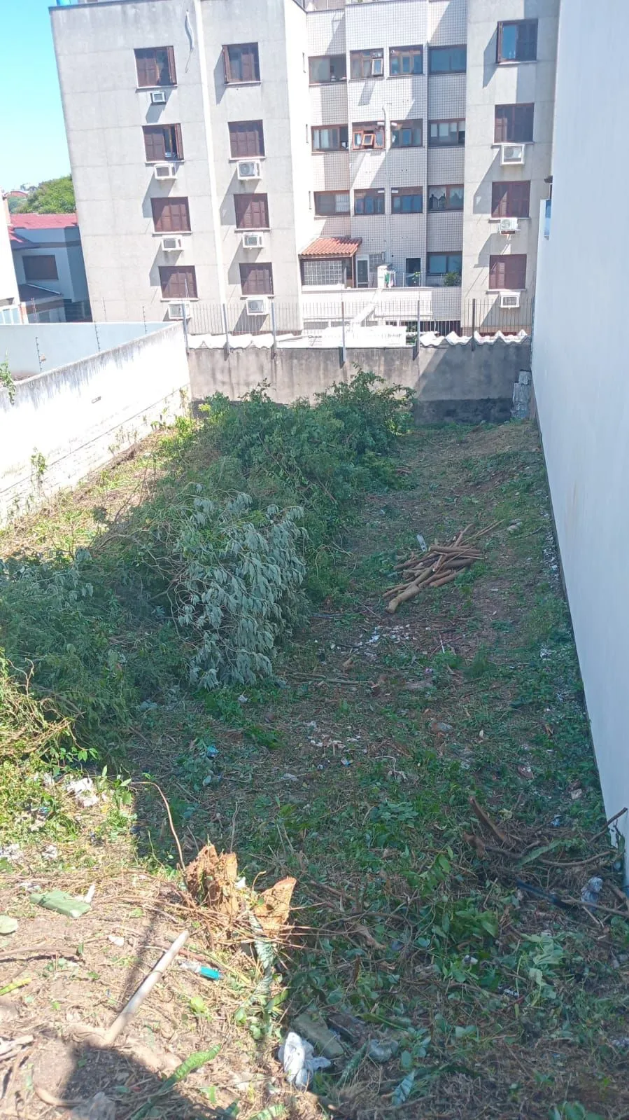 Imagem Terreno com 360m²