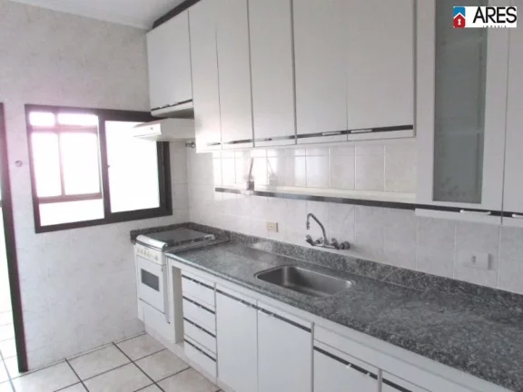 Imagem Apartamento com 3 dormitórios para alugar, 130 m² por R$ 2.919,00 - Vila Jones - Americana/SP