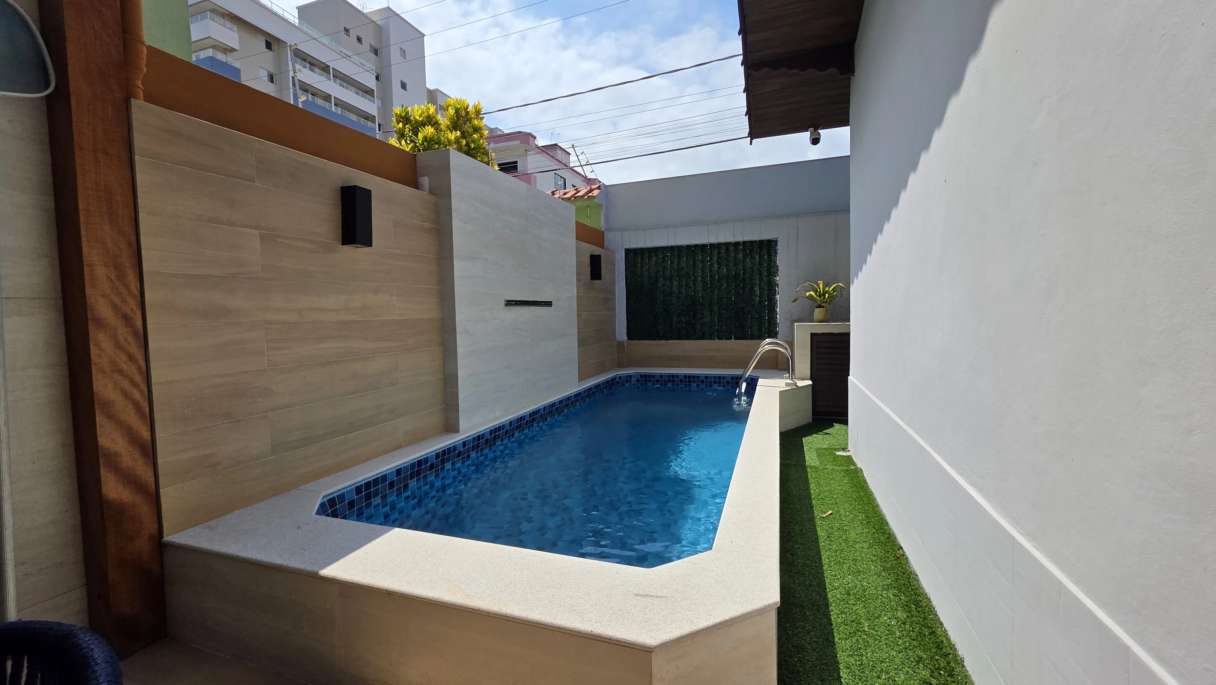 Foto do imóvel Excelente Casa Geminada na Praia Grande - Litoral Sul em Guilhermina, Praia Grande - SP