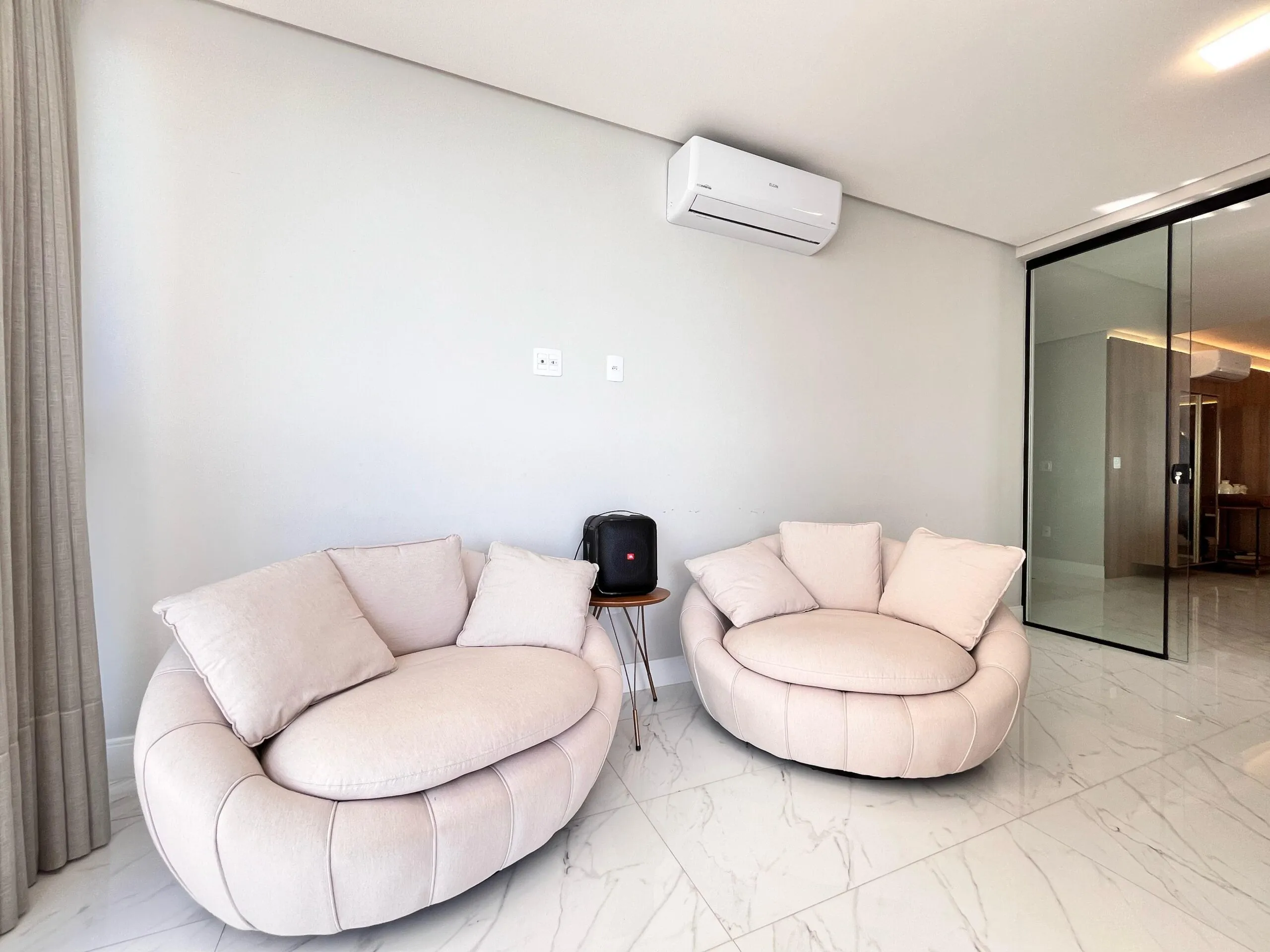 Imagem Apartamento com vista para o mar à venda com 185m2 por R$ 5.500.000,00