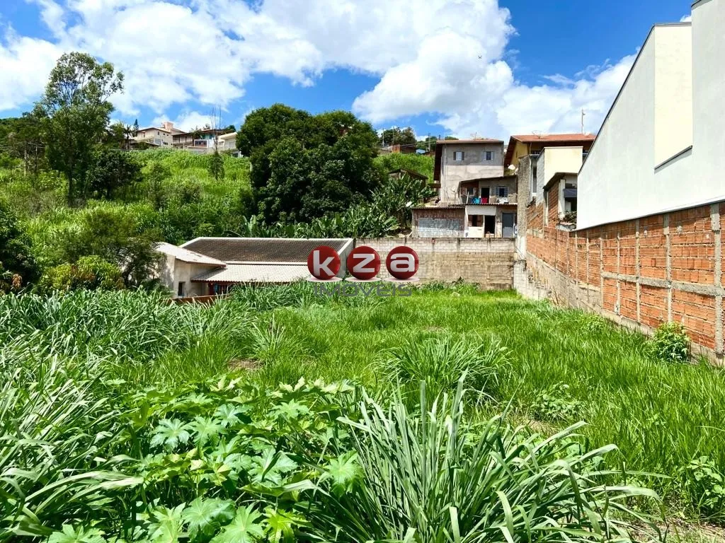 Imagem Terreno à venda em Valinhos-SP, Colina dos Pinheiros, com 480m² de área!