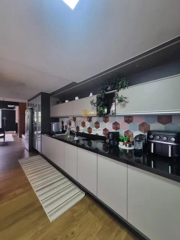 Imagem Casa para Venda em Teresópolis / RJ no bairro Iucas