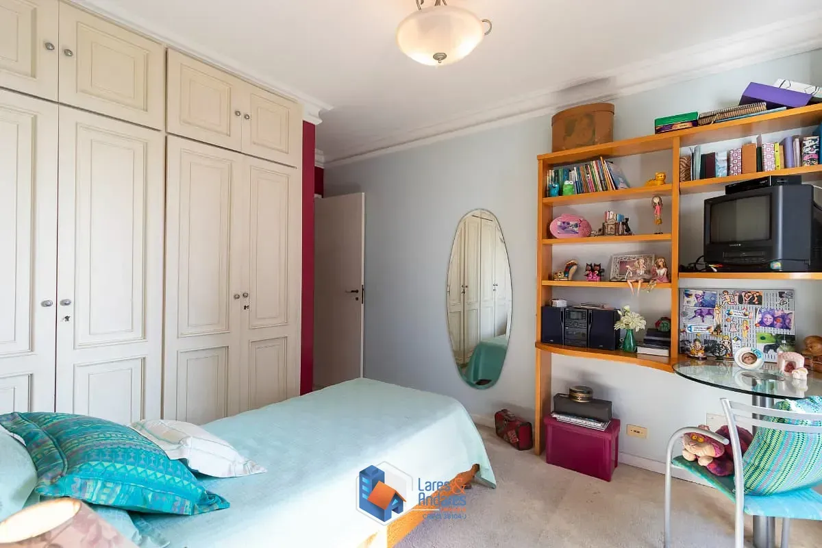 Imagem Apartamento para venda em Campo Belo com 4 quartos, sendo 2 suítes, 255m²