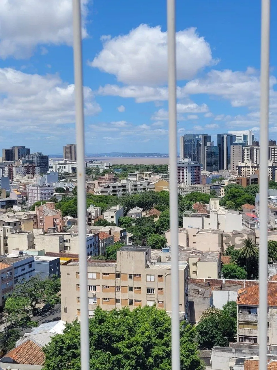 Imagem 1 dormitório,Bairro Cidade baixa,próximo a todos os recursos