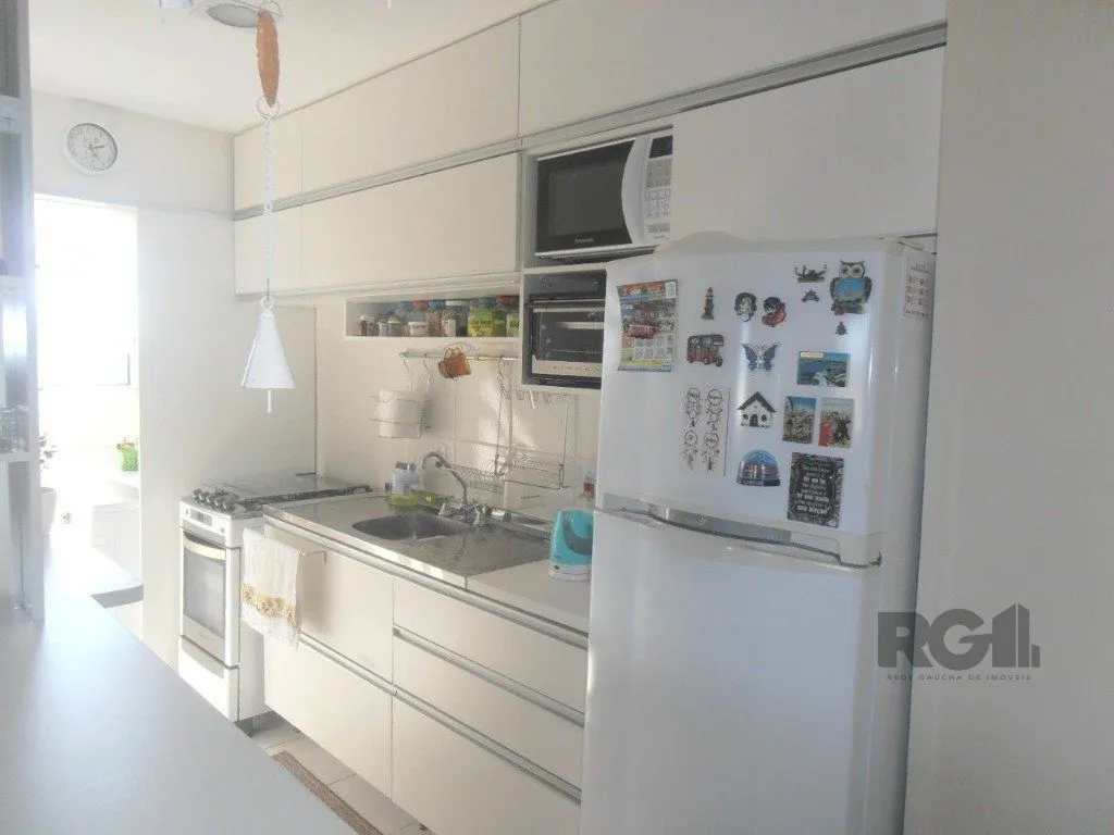 Imagem Apartamento 62m², 3 dormitórios, 2 vagas de garagem no bairro Passo da Areia