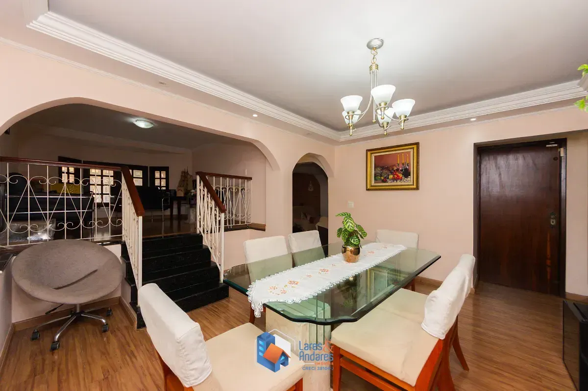 Imagem Casa para venda em Bosque da Saúde com 6 quartos, sendo 3 suítes, 513m²