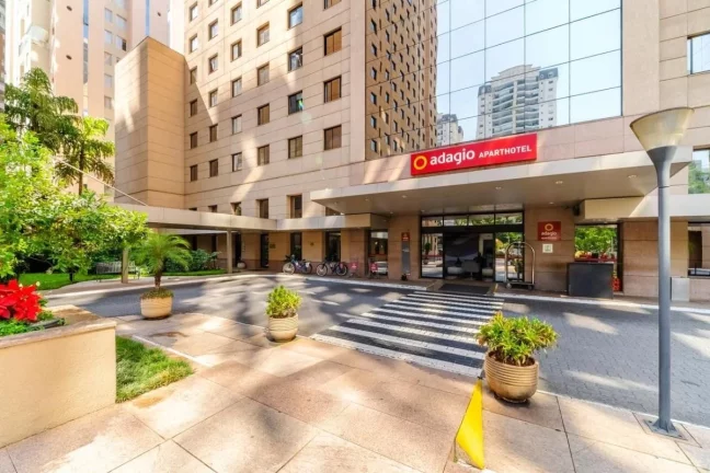 Imagem Flat disponível para locação no Aparthotel Adagio São Paulo Moema, com 54m², 2 dormitórios e 1 vaga
