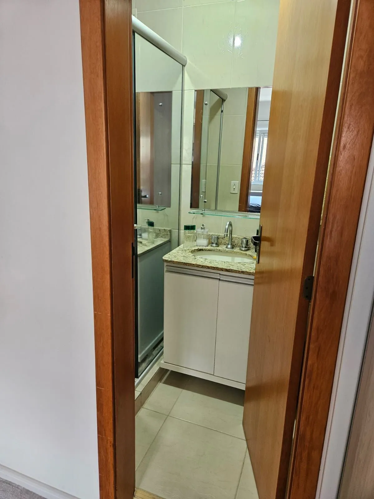 Imagem Apartamento com 02 quartos, 02 banheiros e 01 vaga no Bairro Vila Ipiranga