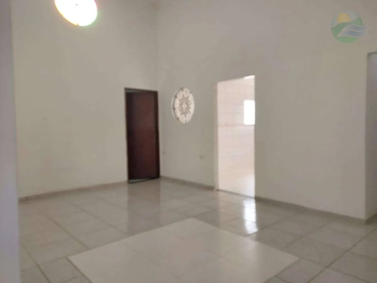 Imagem Casa Térrea em Gravatá | 4 Qts (3 Suítes), Piscina e 1.000m2 de área Verde.
