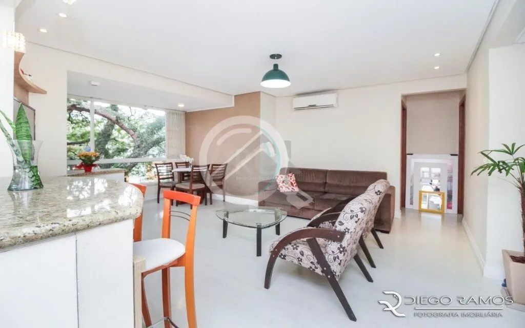 Imagem Apartamento semi mobiliado, com 83 m² privativos. 2 dormitórios, sendo 01 suíte e outra suíte am...