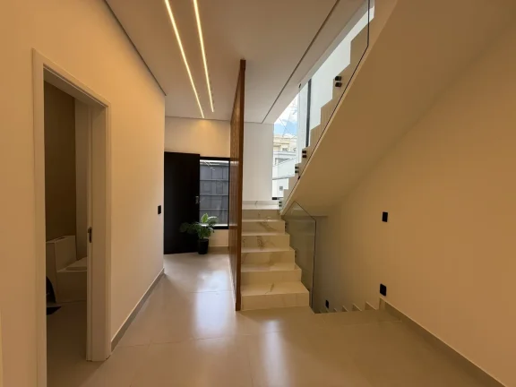 Imagem Casa à Venda no Condomínio Nova Jaguari com Piscina e Salão