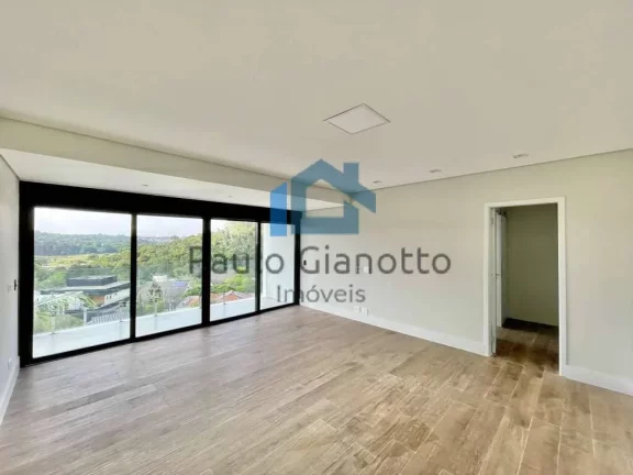 Imagem Casa Nova, de Alto Padrão, no Condomínio São Paulo II