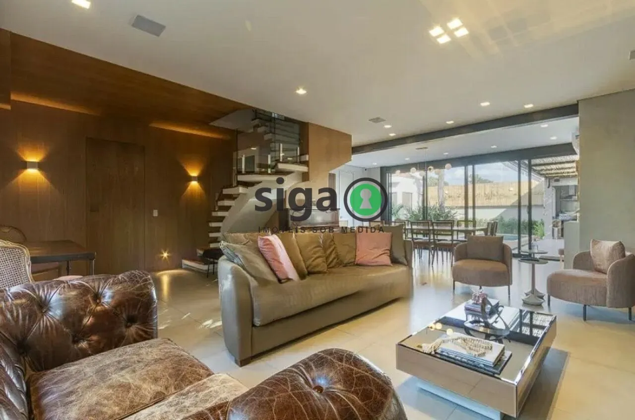 Imagem Casa em Rua fechada a venda na Cidade Jardim com 4 quartos