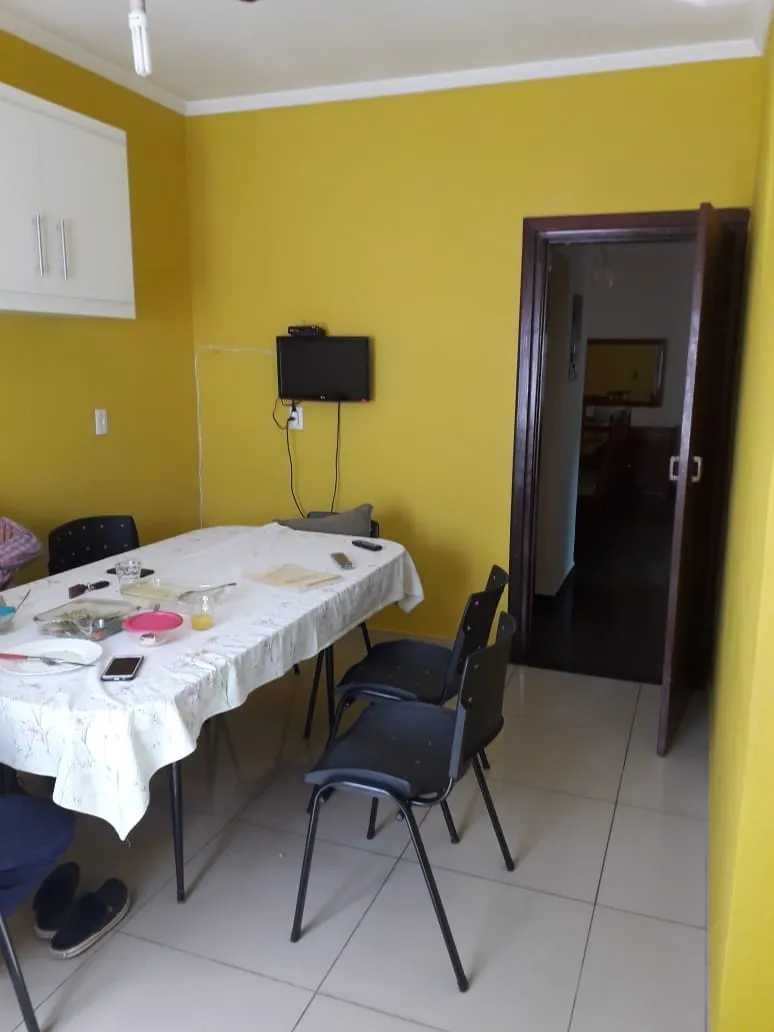 Imagem Casa à venda 4 Quartos, 4 Suites, 4 Vagas, 300M², Portal das Colinas, Guaratinguetá - SP