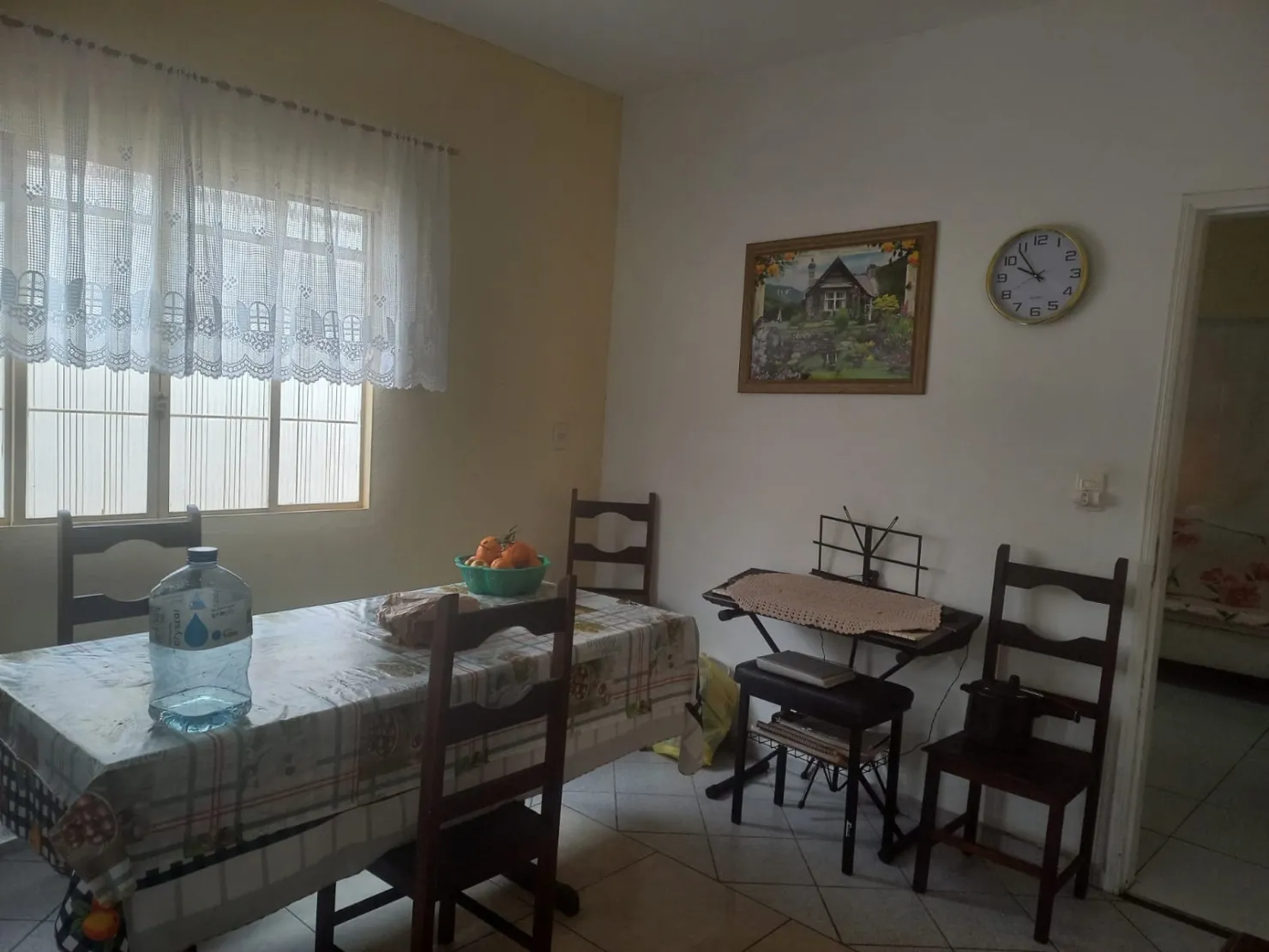Imagem Casa à venda 2 Quartos, 3 Vagas, Conjunto Residencial Araretama, Pindamonhangaba - SP