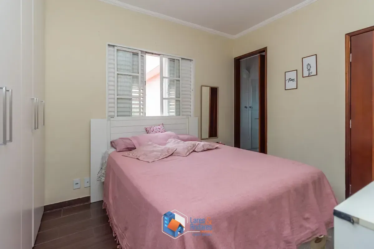 Imagem Casa para venda em Vila Anglo Brasileira com 3 quartos, sendo 2 suítes, 286m²