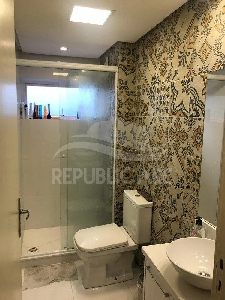 Imagem APARTAMENTO SEMI-MOBILIADO NO BAIRRO FLORESTA