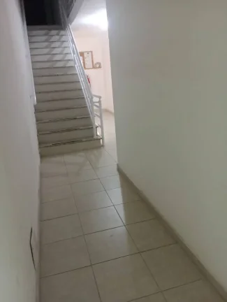 Imagem Apartamento funcional, bem localizado e sem condomínio para alugar.