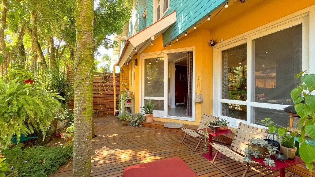 Imagem Casa em Condomínio para comprar no bairro Tristeza com 3 dormitórios