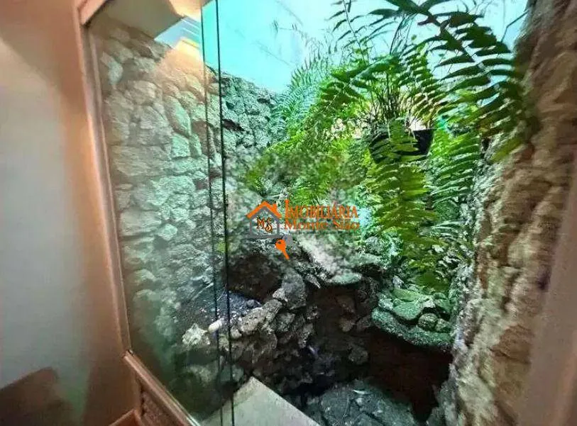 Imagem Sobrado com 3 dormitórios à venda, 250 m² por R$ 901.000 - Picanço - Guarulhos/SP