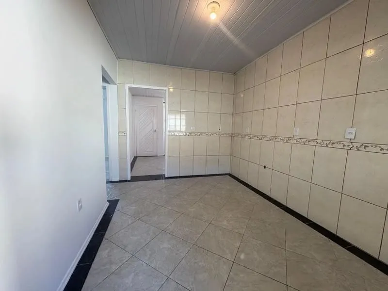 Imagem Casa a venda com 2 quartos no bairro Mont Serrat