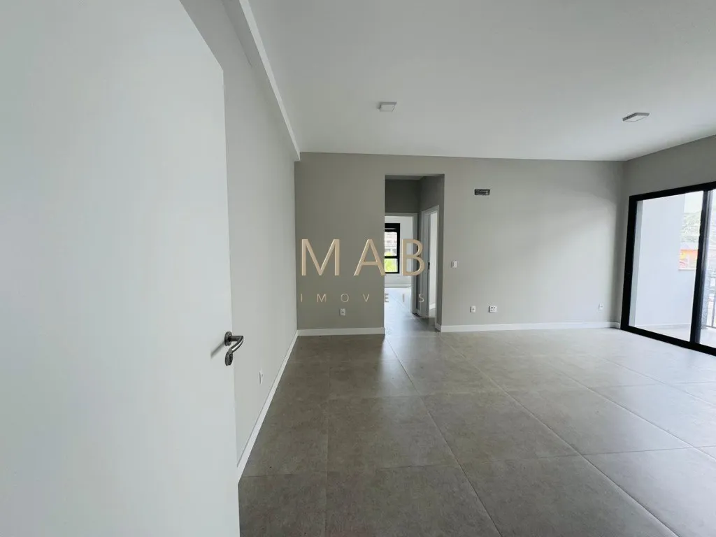 Imagem APARTAMENTO DIFERENCIADO NA CACHOEIRA DO BOM JESUS | 2 DORMITÓRIOS | 2 VAGAS DE GARAGEM | FINANCIÁVEL Se você procura um imóvel que reúna conforto, p