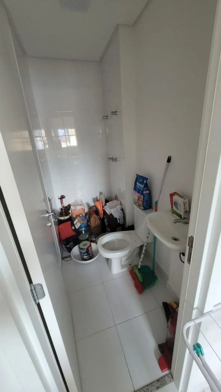 Imagem Luxuoso Apartamento de 132m² no Centro de Pindamonhangaba com 3 Suítes, Varanda, Lazer Completo e 3 Vagas Cobertas