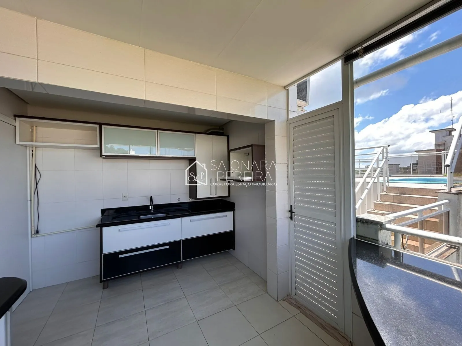 Imagem O Luxo de uma Mansão com a Segurança de um Apartamento no Coração do Córrego Grande