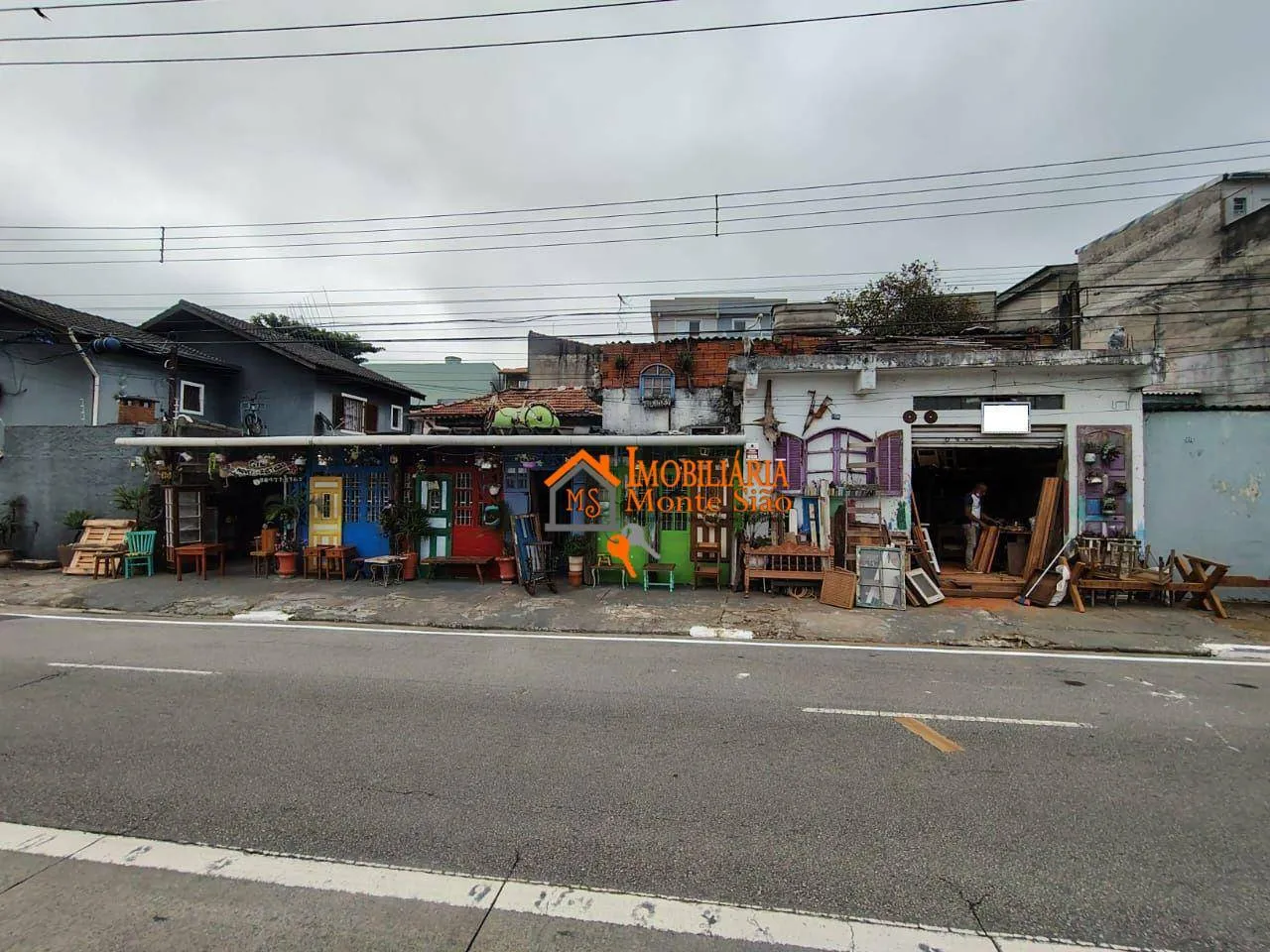 Imagem Terreno à venda, 191 m² por R$ 640.000,00 - Vila Galvão - Guarulhos/SP