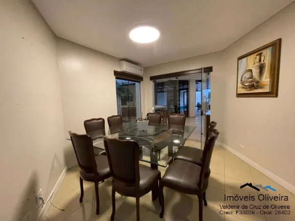 Imagem Sobrado no Bairro Country por R$5.500.000,00