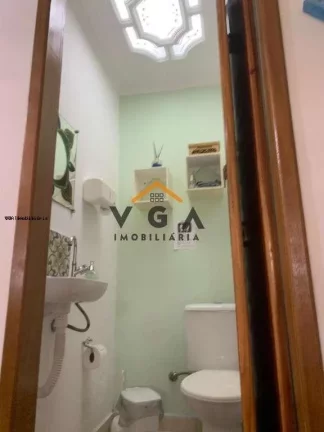 Imagem Sobrado para Venda em São Paulo, Vila Jacuí, 3 dormitórios, 2 banheiros, 4 vagas