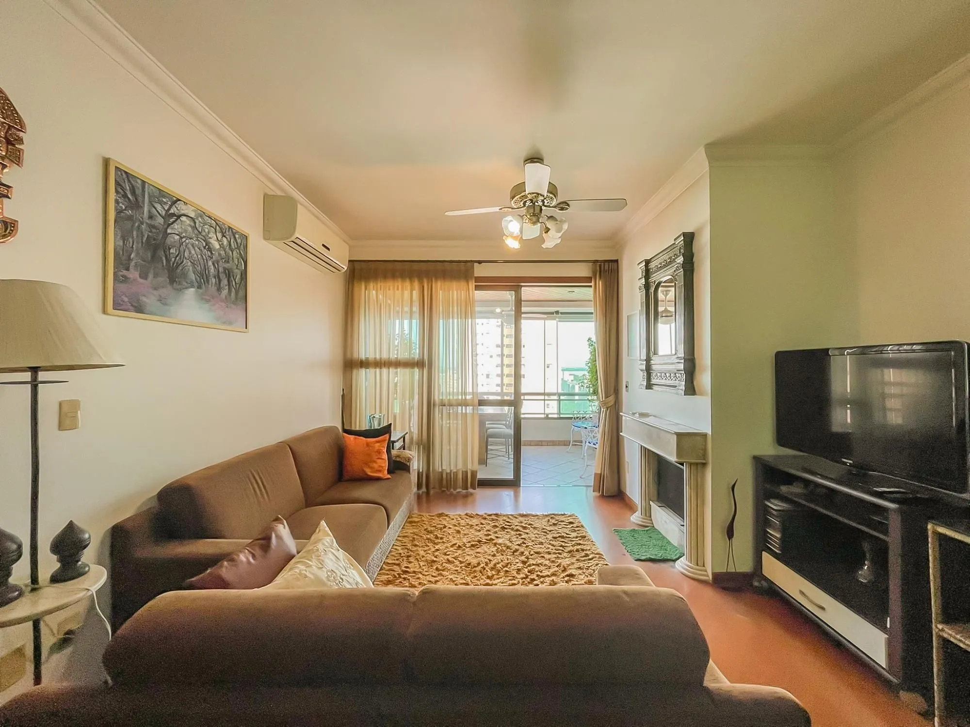 Imagem Lindo apartamento 03 dormitórios, duas vagas Coração Menino Deus