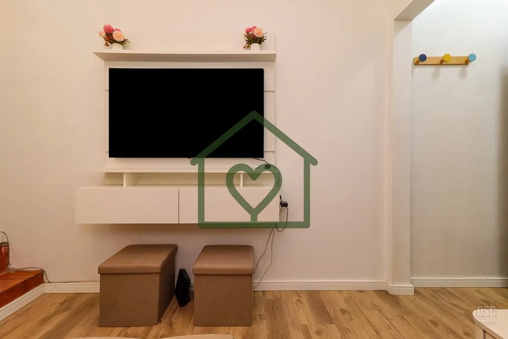 Imagem À venda um charmoso apartamento localizado na região sul do Brasil, no prestigiado bairro de Moinh...
