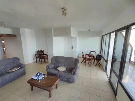 Imagem Cobertura duplex à venda no Centro de Guarapari.