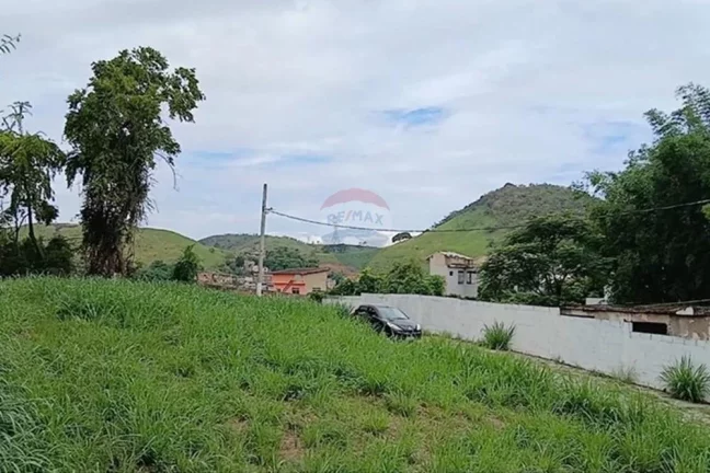 Imagem Casa para alugar com 2 quartos em Vila Valqueire