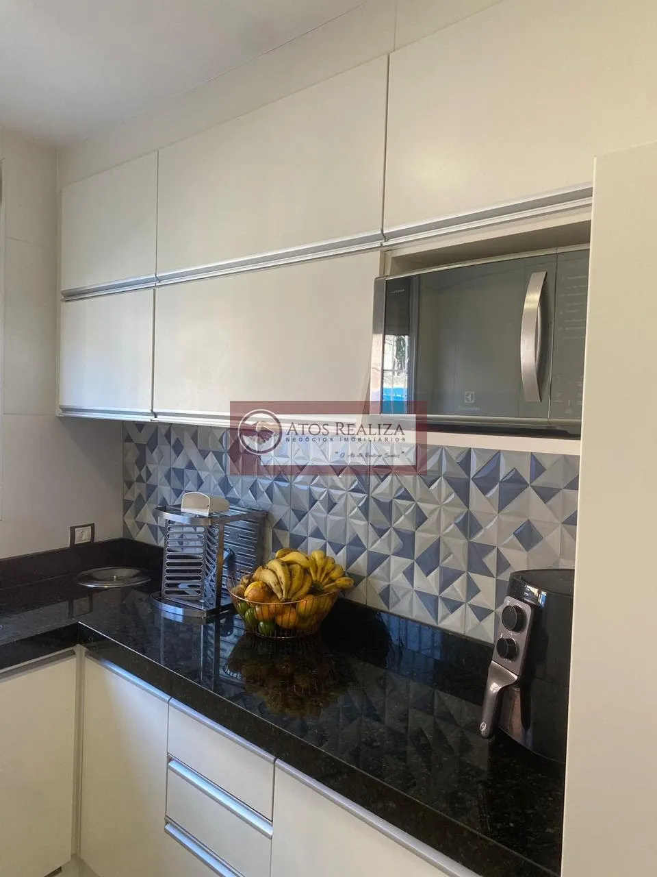 Imagem Com certeza esse imóvel cabe no seu bolso, casa a venda no Jardim presidente, imóvel de 3 Dormitórios, com cozinha planejada, ar condicionado na sala e nos quartos, 1 vaga de garagem coberta com portão automático aqui bem localizado no Jardim Presidente, 