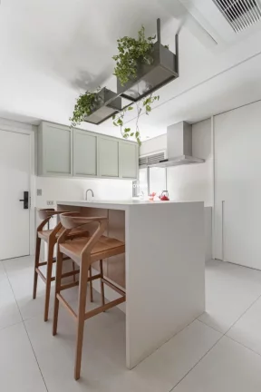 Imagem Apartamento à venda na Vila Nova Conceição, com 3 suítes, 2 salas, 4 vagas, 243 m²