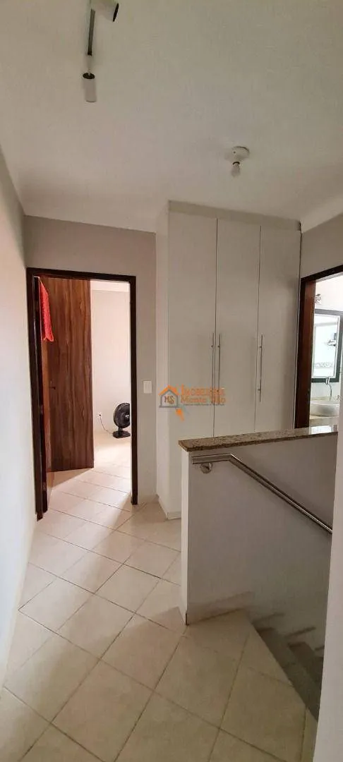 Imagem Sobrado com 3 dormitórios à venda, 192 m² por R$ 848.000,00 - Jardim Vila Galvão - Guarulhos/SP