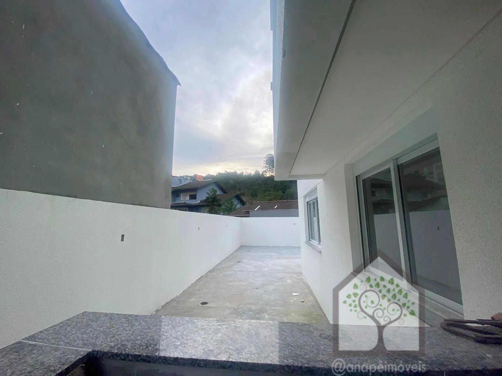 Imagem Apartamento 2 dormitórios à venda próximo à UFSC