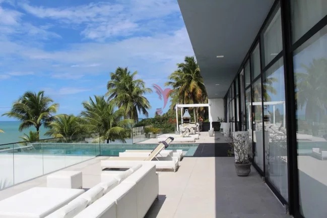 Imagem Magnífica Mansão com total 1359 mts2 em Tibau do Sul. Frente Mar. Com 5 Suites e Piscina