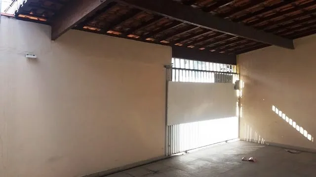 Imagem Casa à venda 2 Quartos, 3 Vagas, 200M², Parque das Palmeiras, Pindamonhangaba - SP