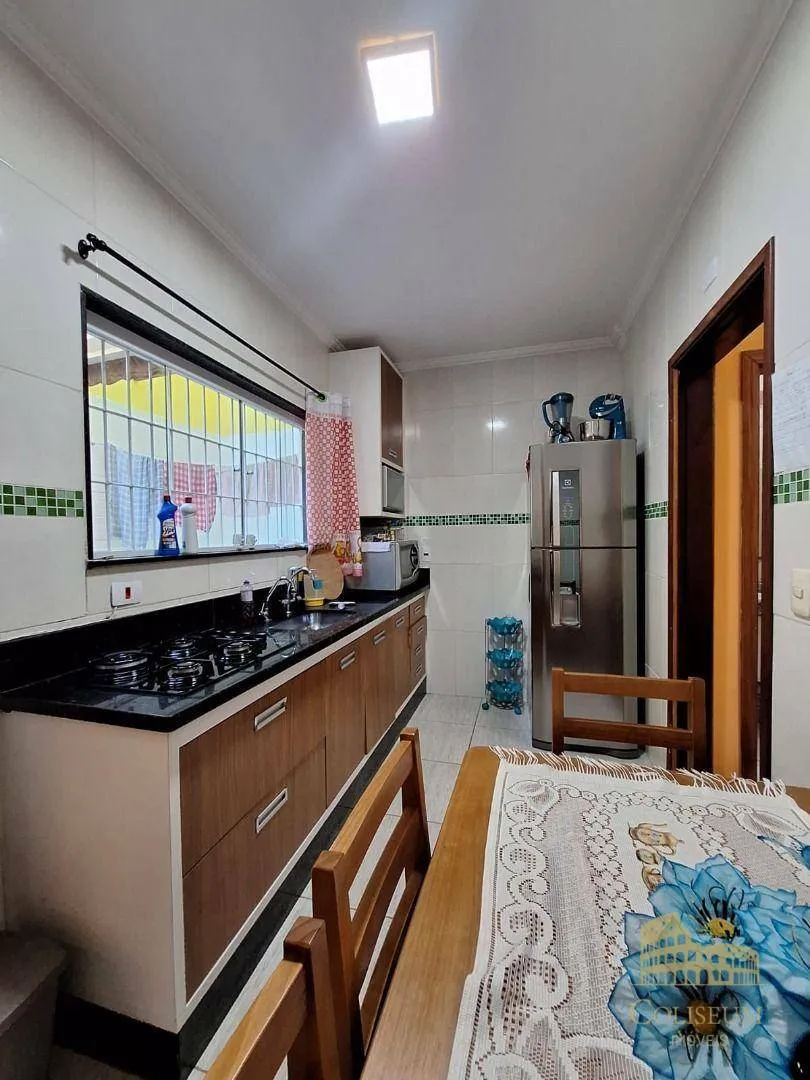 Imagem Casa com 2 dormitórios à venda, 68 m² por R$ 530.000,00 - Vila Assunção - Praia Grande/SP