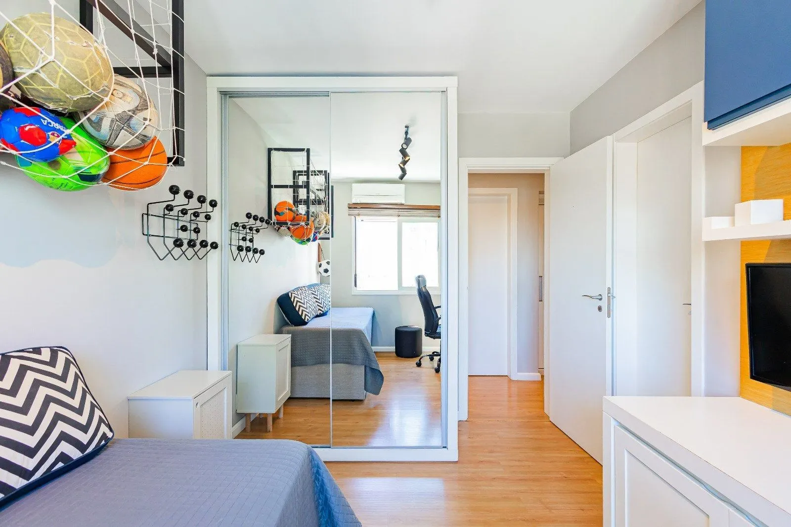 Imagem Apartamento Espetacular com 3 Suítes e Área Social Ampla no Passo d'Areia