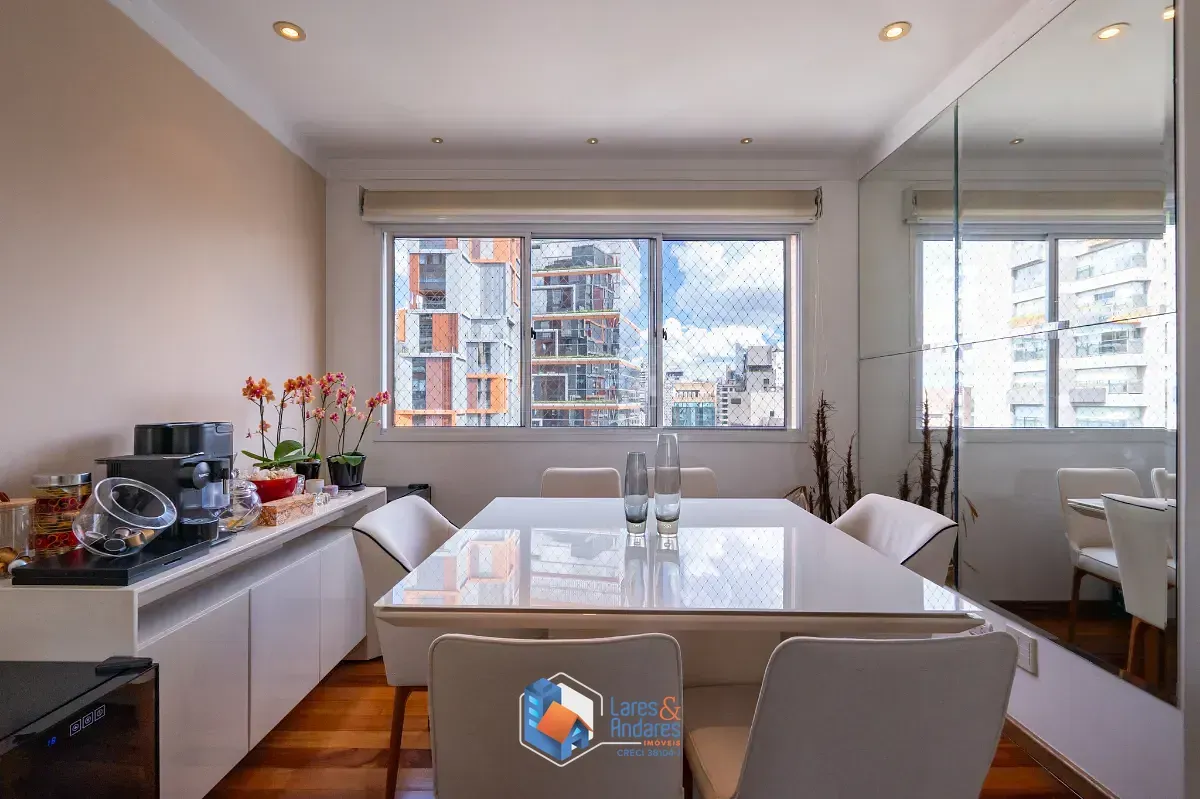Imagem Apartamento para venda em Itaim Bibi com 3 quartos, sendo 1 suíte, 132m²