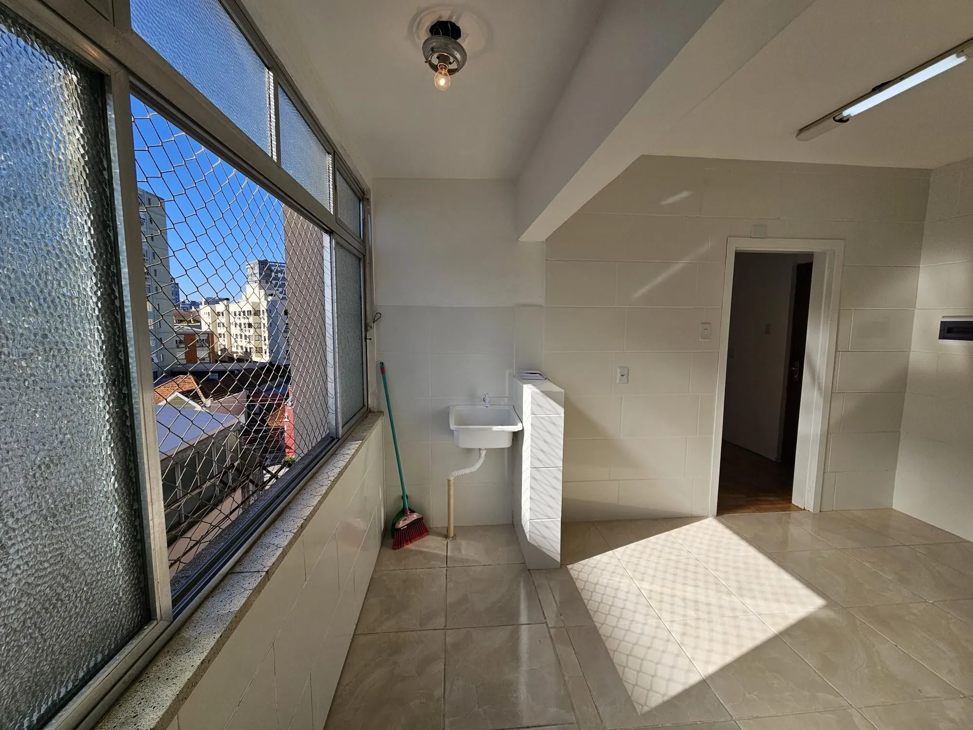 Imagem Apartamento 2 dormitórios com elevador na Cristóvão