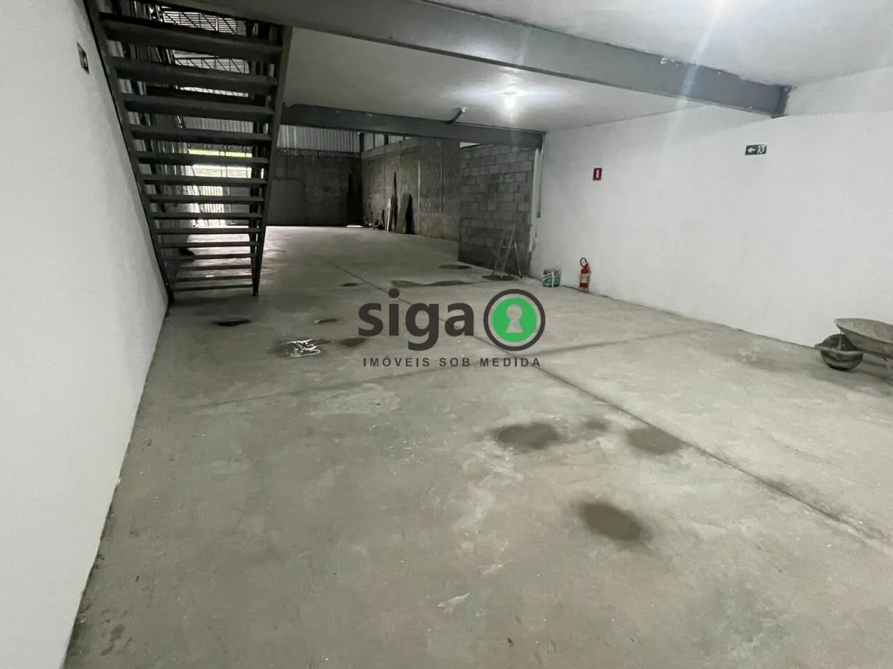 Imagem Galpão Industrial à Venda - 450 m² - Infraestrutura Completa - Zona ZC - São Paulo