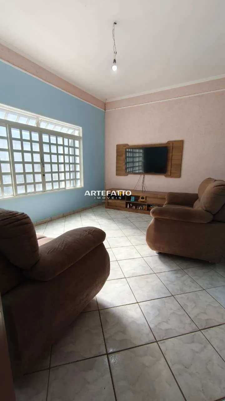 Imagem Casa à venda em Franca, Parque Dom Pedro I, com 3 quartos, 168m2